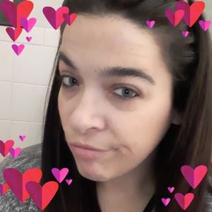 Meet your Posher, Jessyi